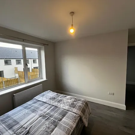 Ballymakenny Dene - Female Only * Drogheda